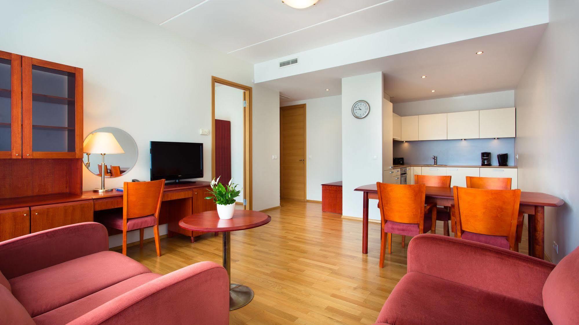 Seedri Residence Parnu Bagian luar foto